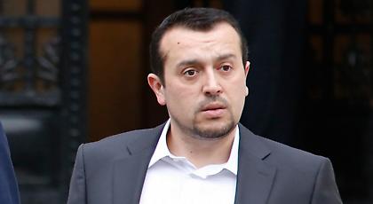 Συνάντηση με τους τέσσερις νικητές των τηλεοπτικών αδειών θα έχει ο Ν. Παππάς τη Δευτέρα