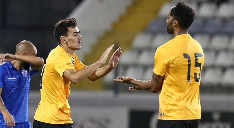 Το ντεμπούτο Λέσκοτ-Λάζαρου σε εικόνες