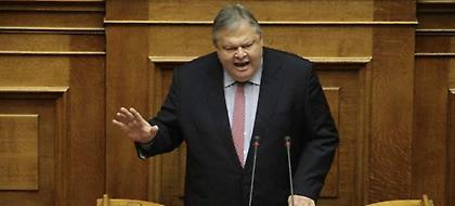 Βενιζέλος για τηλεοπτικές άδειες: «Η διαδικασία δεν έληξε- Τώρα αρχίζουν τα δύσκολα»