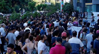 Κραυγή αγωνίας από εργαζόμενους του Mega: Τράπεζες, μέτοχοι & κυβέρνηση να αναλάβουν τις ευθύνες του