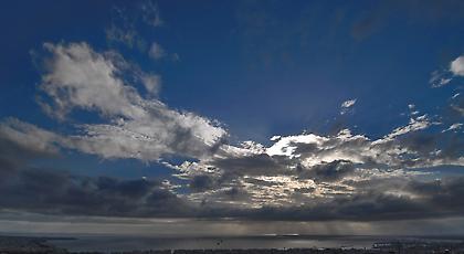 Επιδείνωση του καιρού από σήμερα με βροχές, καταιγίδες και χαλάζι