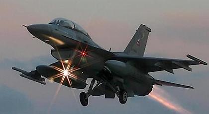 Τουρκία: 12 στόχους έπληξαν τα μαχητικά αεροσκάφη στα βόρεια του Ιράκ