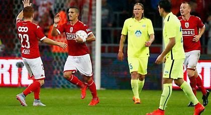 Στη Σταντάρ ο Γιάνγκοβιτς