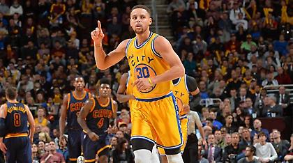 Προειδοποίηση Κάρι ενόψει της νέας σεζόν