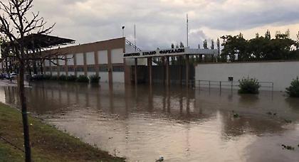 Χαλάζι και νέες πλημμύρες στα Φάρσαλα από τη θεομηνία (pics/video)
