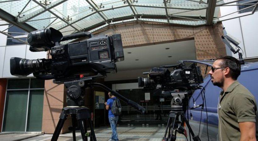 ΣΕΒ: Απώλειες 1,7 δισ. από το κλείσιμο των τηλεοπτικών σταθμών