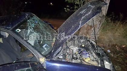 Θανατηφόρο τροχαίο στη Λαμία: «Καρφώθηκε» στον πλάτανο και σκοτώθηκε