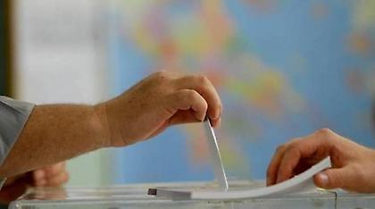 Προβάδισμα 3,9% για τη Νέα Δημοκρατία σε νέα δημοσκόπηση