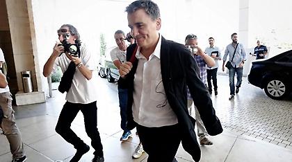 Στη Θεσσαλονίκη παροχές 2 δισ. -Στο Χίλτον τα μέτρα «εδώ και τώρα»