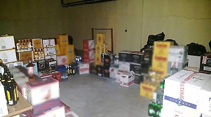 Συνελήφθη 26χρονος για πάνω από 4.500 παράνομες φιάλες ποτών