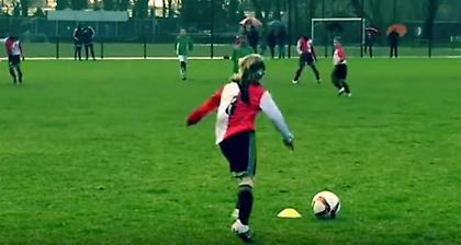 Θύμισε… Ζλάταν, πιτσιρικάς της Φέγενορντ (video)