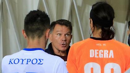 «Έριξε» το twitter το περιστατικό Κούγια – Ντεγκρά (pics)