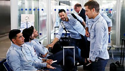 Η αναχώρηση του Ολυμπιακού για Βέρνη (pics)