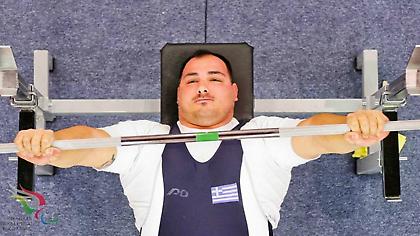 Άγγιξε το μετάλλιο ο Δήμου