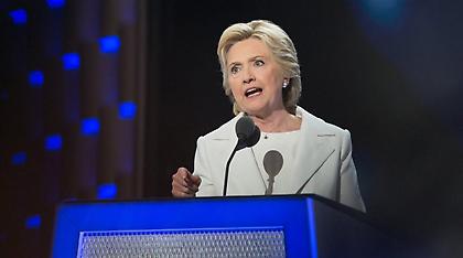 Αυτός είναι ο φάκελος της Χίλαρι: Ιγμορίτιδα, αλλεργίες και επεμβάσεις