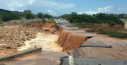 5,5 εκατ. ευρώ ενίσχυση στους πληγέντες από τις πλημμύρες και τις πυρκαγιές