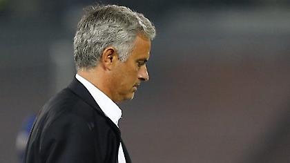 Το «YNWA» της Φέγενορντ και η απογοήτευση του Μουρίνιο (video)