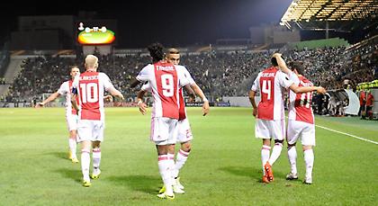 «Κατηφόρισαν» στη Λεωφόρο οι οπαδοί του Άγιαξ! (pic)