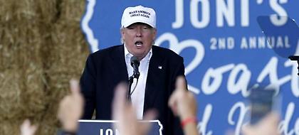 Ξέφυγε ο Τραμπ: Ας αφοπλίσουμε τους σωματοφύλακες της Κλίντον, να δούμε τι θα της συμβεί