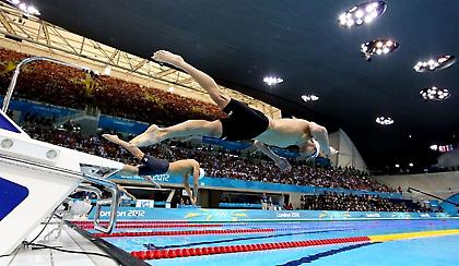 Η Φυσική θέτει «μυστήρια» στην κολύμβηση