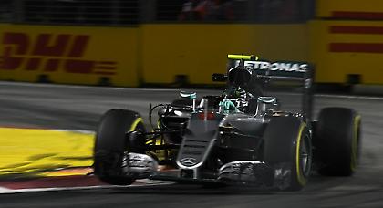 Νέα pole position για Ρόσμπεργκ, τρίτος ο Χάμιλτον