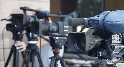 Συνελήφθησαν δύο δημοσιογράφοι γιατί παρακολουθούσαν τον Νίκο Παππά - Στη Νέα Υόρκη