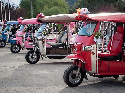 Η μόδα των tuk tuk ήρθε και στην Ελλάδα!