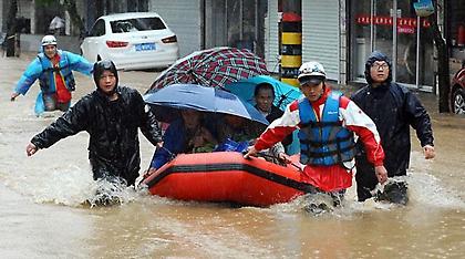 Έξι νεκροί από σφοδρές βροχοπτώσεις στην Κίνα