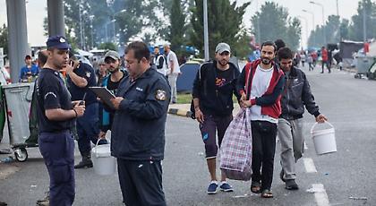Κομισιόν: Καμία αύξηση των προσφυγικών ροών προς την Ελλάδα