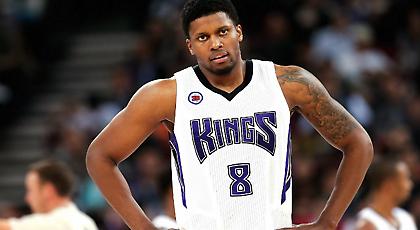 Στην πόρτα της εξόδου των Κινγκς Γκέι-Κουφός