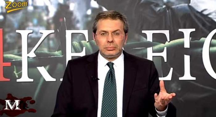 H selfie του Χίου μέσα από το περιπολικό