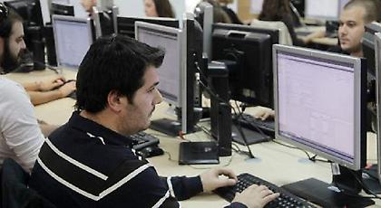 «Καθεστώς» οι ελαστικές μορφές απασχόλησης-Mία στις 2 προσλήψεις είναι 4ωρο κι εκ περιτροπής εργασία