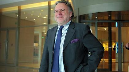 Και ο ΟΑΕΕ ζητά να σπάσει ο κουμπαράς για τις συντάξεις