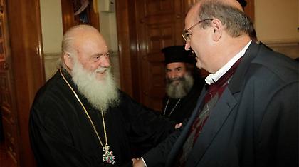 Ιερώνυμος: Ανιστόρητες και συμπλεγματικές οι απόψεις Φίλη για την Εκκλησία