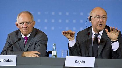 Σόιμπλε και Σαπέν θέλουν να κάνουν μάθημα περί ΕΕ στον Μπόρις Τζόνσον