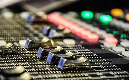 Πλήρωσε ο Κυριακού την πρώτη δόση για την άδεια του ΑΝΤ1