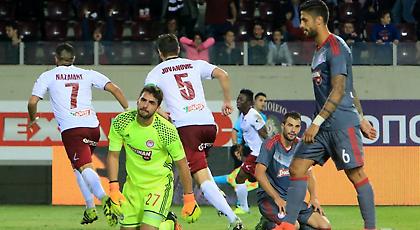 Μπαίνει σαν να του λέει «έλα να με νικήσεις» ο Ολυμπιακός!