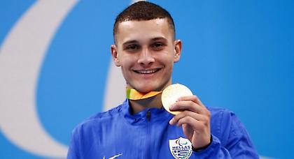 Ένας φανατικός θαυμαστής… του Μιχαλεντζάκη!