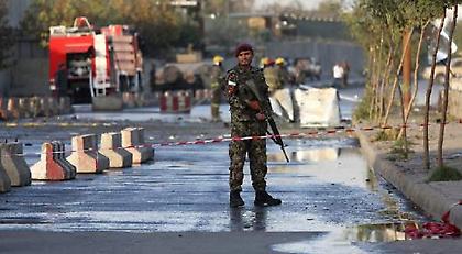 Επίθεση εκ των έσω στο Αφγανιστάν: Δύο στρατιώτες σκότωσαν 12 συναδέλφους στον ύπνο τους