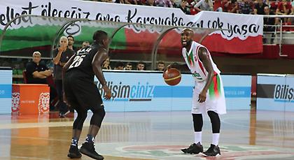 Φεύγει με βαριά ήττα από τη Σμύρνη ο ΠΑΟΚ