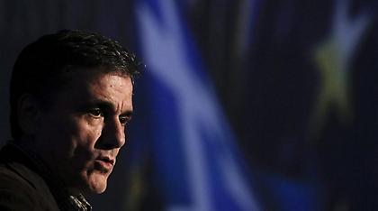 Τσακαλώτος: Οι επενδυτές περιμένουν λύση για το χρέος