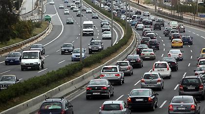 Αλλάζουν τα τέλη κυκλοφορίας για εισαγόμενα ΙΧ