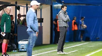 Τρπισόφσκι: «Βγάζω το καπέλο στους παίκτες μου»