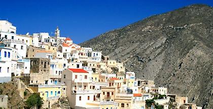 Κραυγή αγωνίας από τους νέους της Καρπάθου: Βοηθήστε να μείνουμε στο νησί μας!