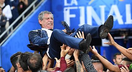 Σάντος: «Να ξεχάσουμε πως είμαστε Πρωταθλητές Ευρώπης»