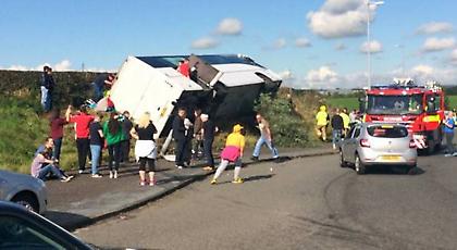 ΣΟΚ: Ένας νεκρός σε τροχαίο με οπαδούς της Ρέιντζερς (pics)