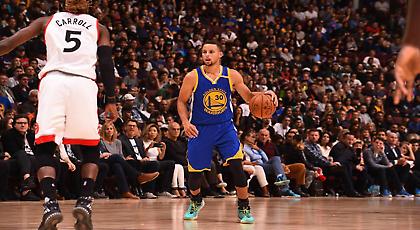 Κάρι για τρεις... και από τον πάγκο! (video)