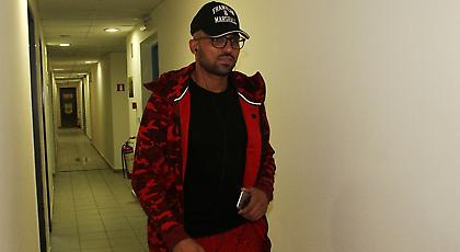 «Φουλάρει» ο Τζεμπούρ