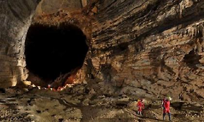 Ένα καλά κρυμμένο θαύμα της φύσης! Σπηλαιολόγοι και εξερευνητές έμειναν με το στόμα ανοιχτό!
