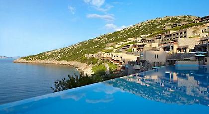 Αύξηση κρατήσεων και τζίρου για τα ελληνικά ξενοδοχεία στο β’ τετράμηνο του 2016